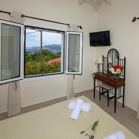 Adonino Residence-The House Of Pomegranates Lakithra ภายนอก รูปภาพ