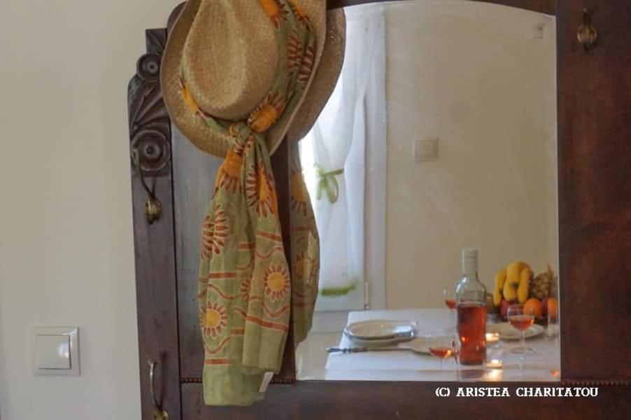 Adonino Residence-The House Of Pomegranates Lakithra ภายนอก รูปภาพ