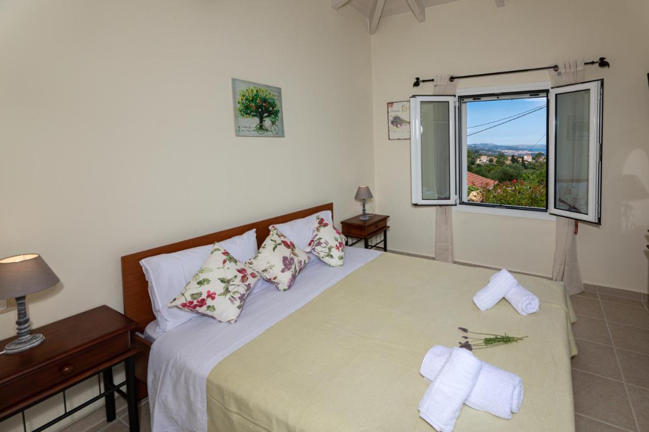 Adonino Residence-The House Of Pomegranates Lakithra ภายนอก รูปภาพ